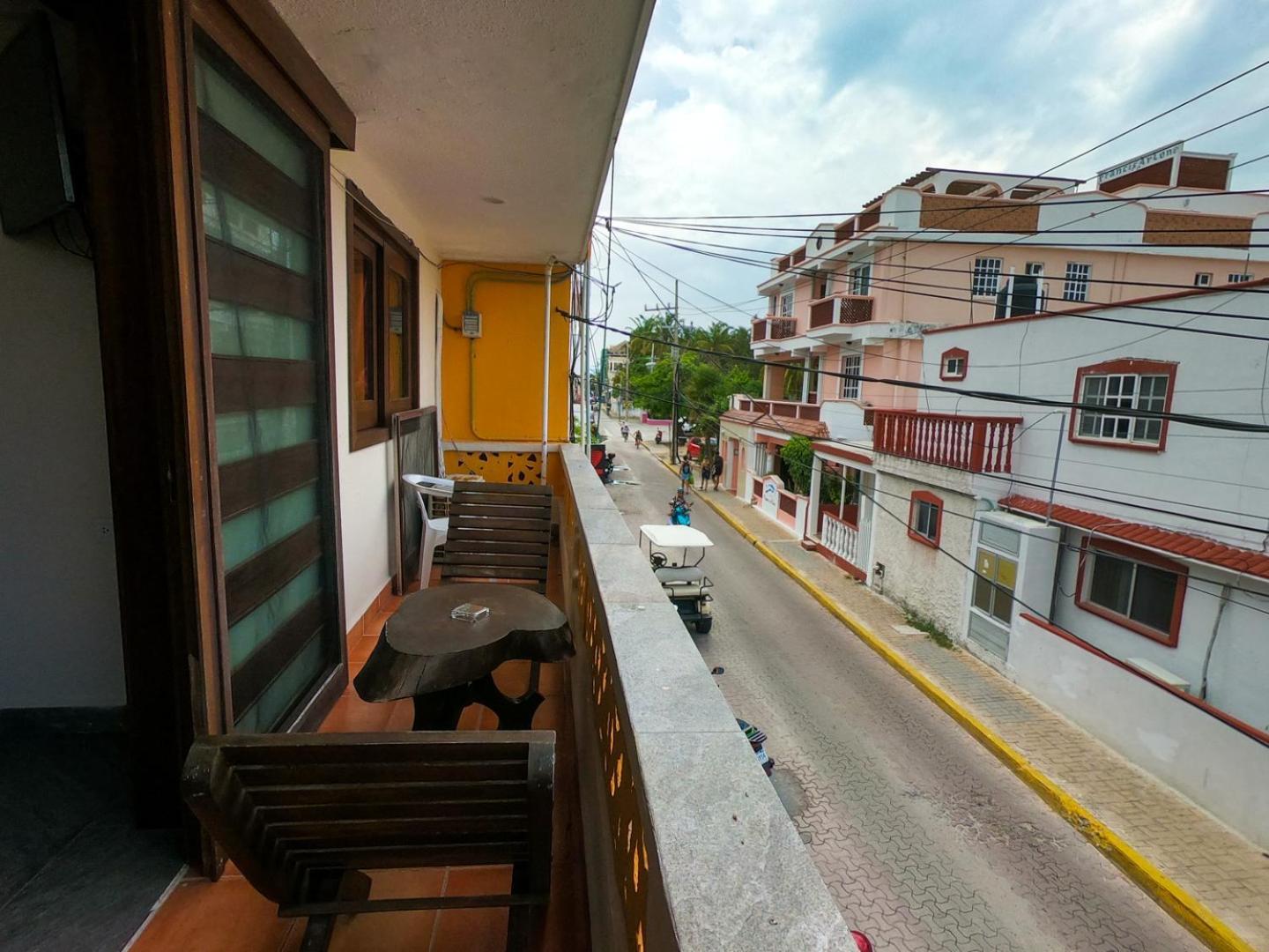 Cande'S Apartments Isla Mujeres Eksteriør billede