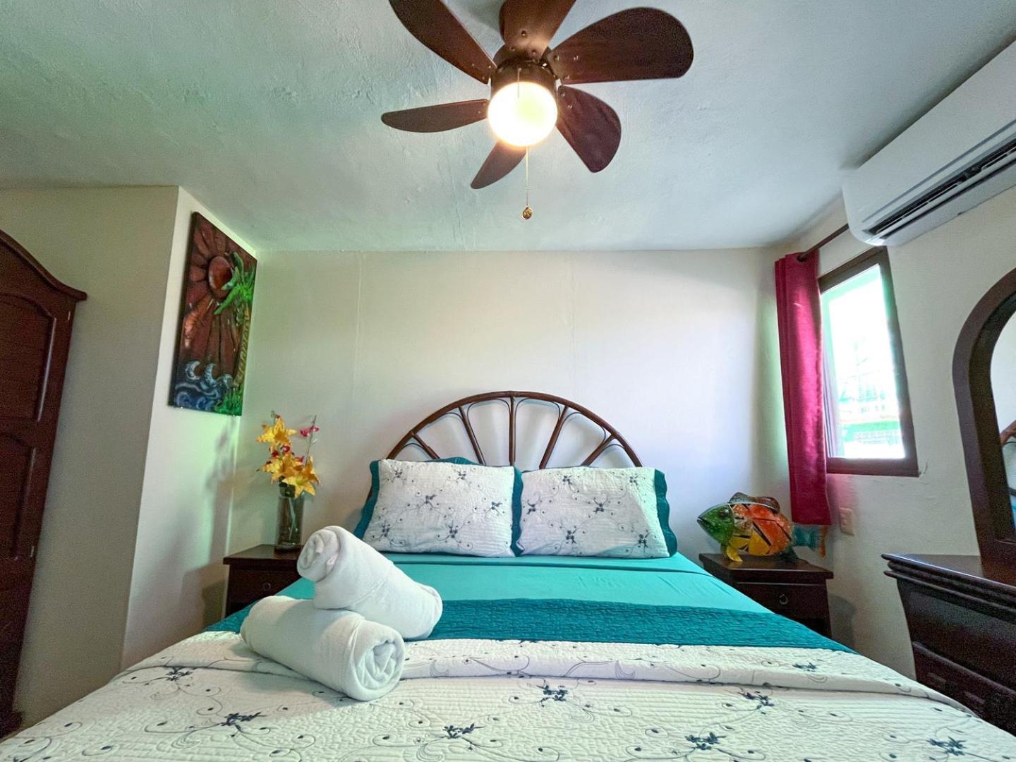 Cande'S Apartments Isla Mujeres Eksteriør billede