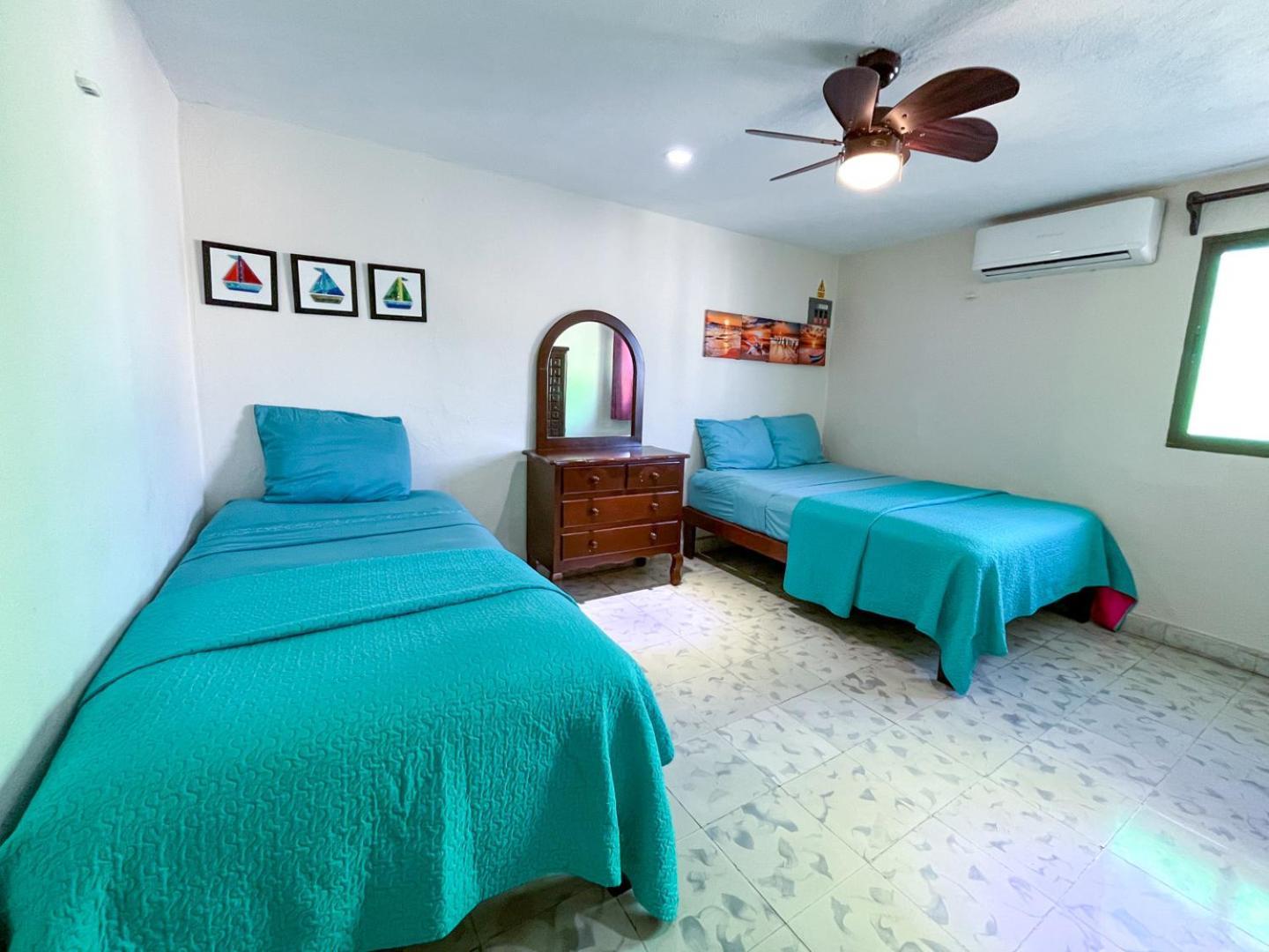 Cande'S Apartments Isla Mujeres Eksteriør billede